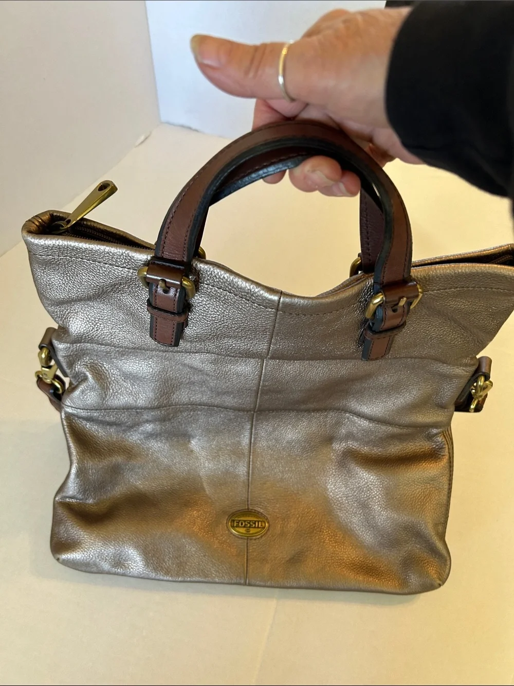 FOSSIL LARGE LEATHER BRONZE FOLDOVER TOTE CROSSBODY HOBO BAG